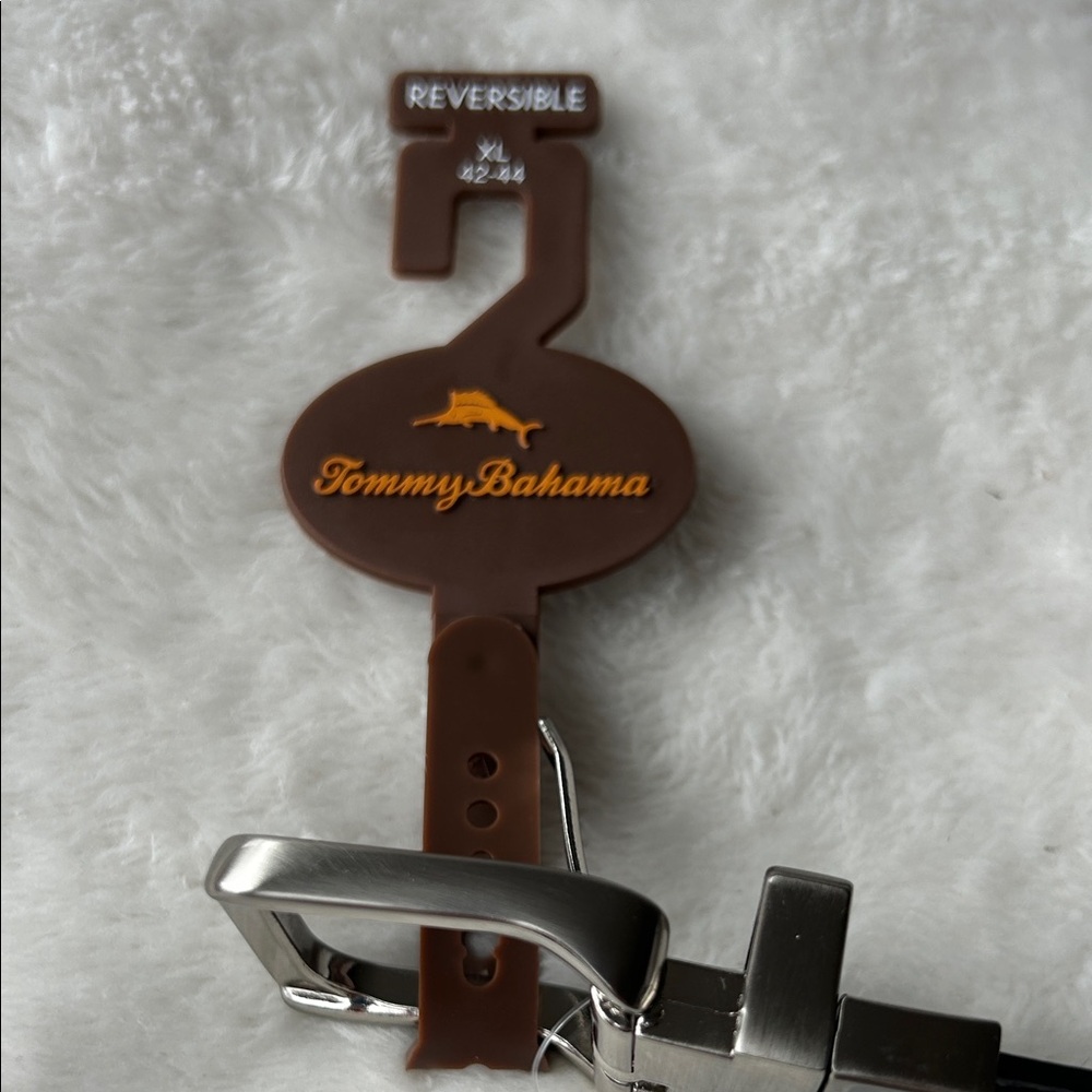Tommy Bahama brown/black  coated leather Reversible Belt size XL 42-44